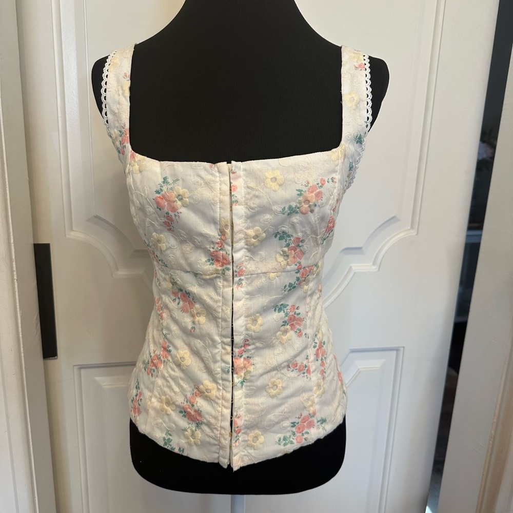 Altar’d State Embroidered Floral Cream Sleeveless Top Hook & Eye Corset NWOT